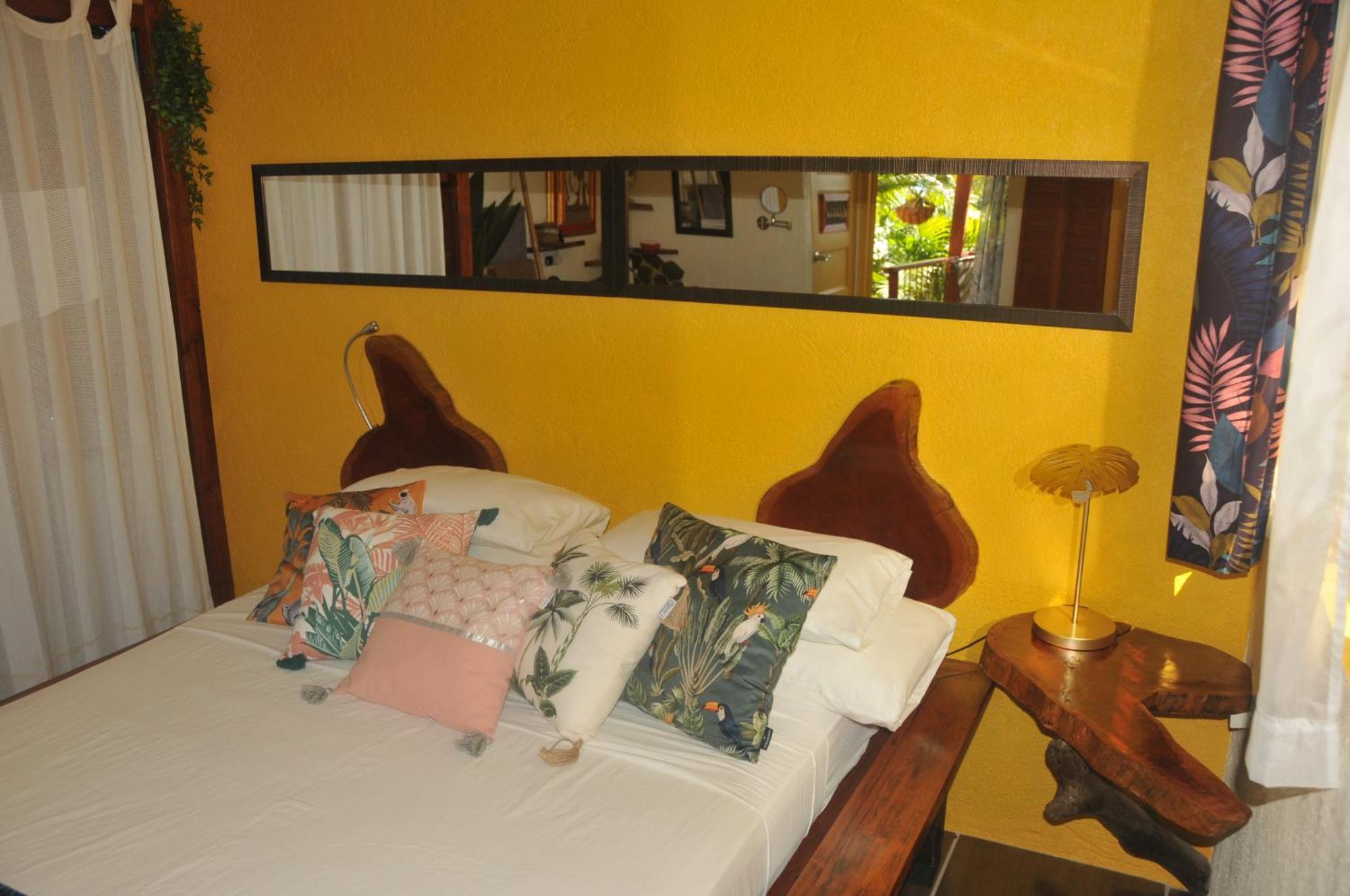Mango Island Lodges Saint Joseph Εξωτερικό φωτογραφία