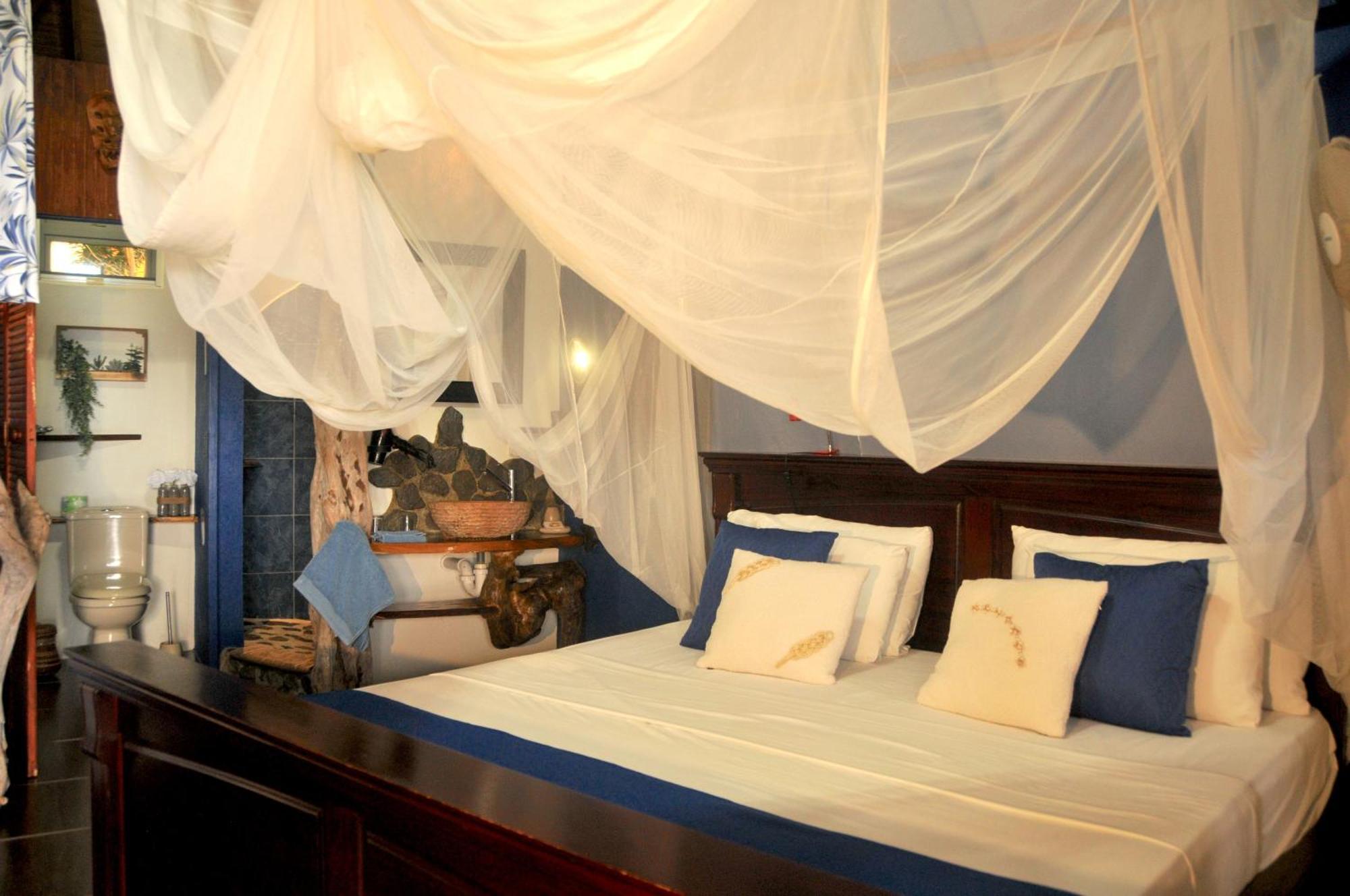 Mango Island Lodges Saint Joseph Εξωτερικό φωτογραφία