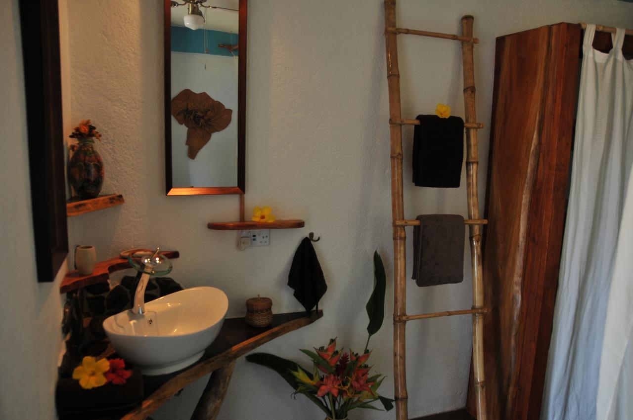 Mango Island Lodges Saint Joseph Δωμάτιο φωτογραφία